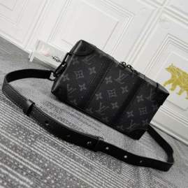 Picture of Louis Vuitton Mens Bags _SKUfw147129922fw